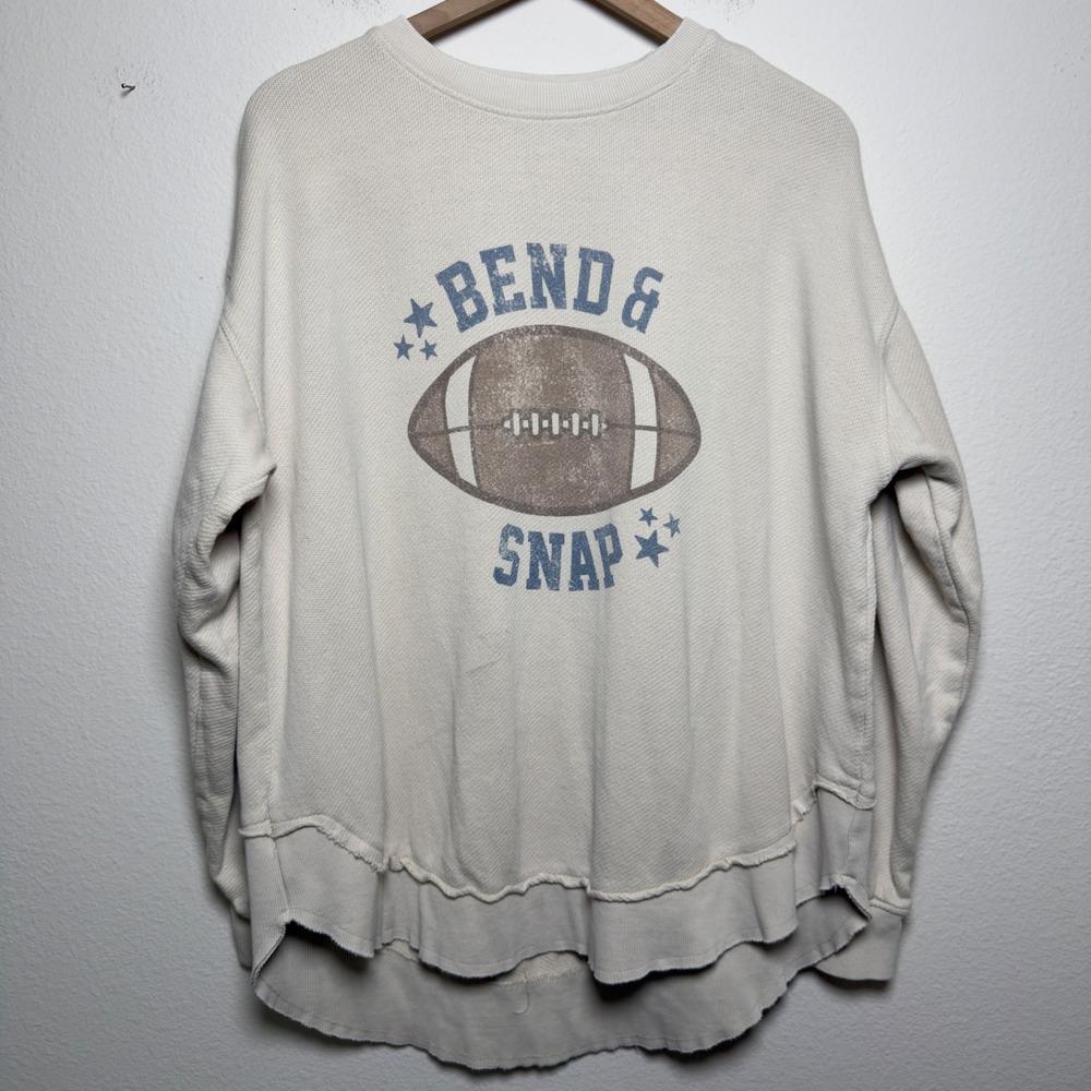Ivy + Cloth Womens 100% Cotton Sweatshirt L Cream Bend & Snap Football Graphic